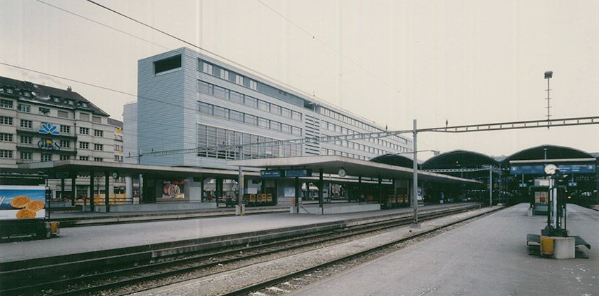 BAHNHOF WESTTRAKT LUZERN HOCHSCHULE FÜR WIRTSCHAFT 1993 - 1996